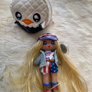 Na! Na! Na! Surprise Glam Series 2 Erika Featherton patriotic eagle